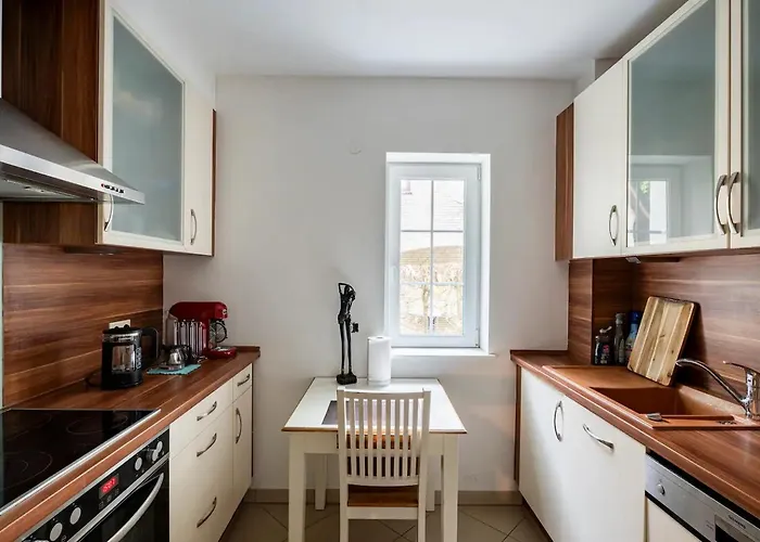 Comfortable Room In Central Location
